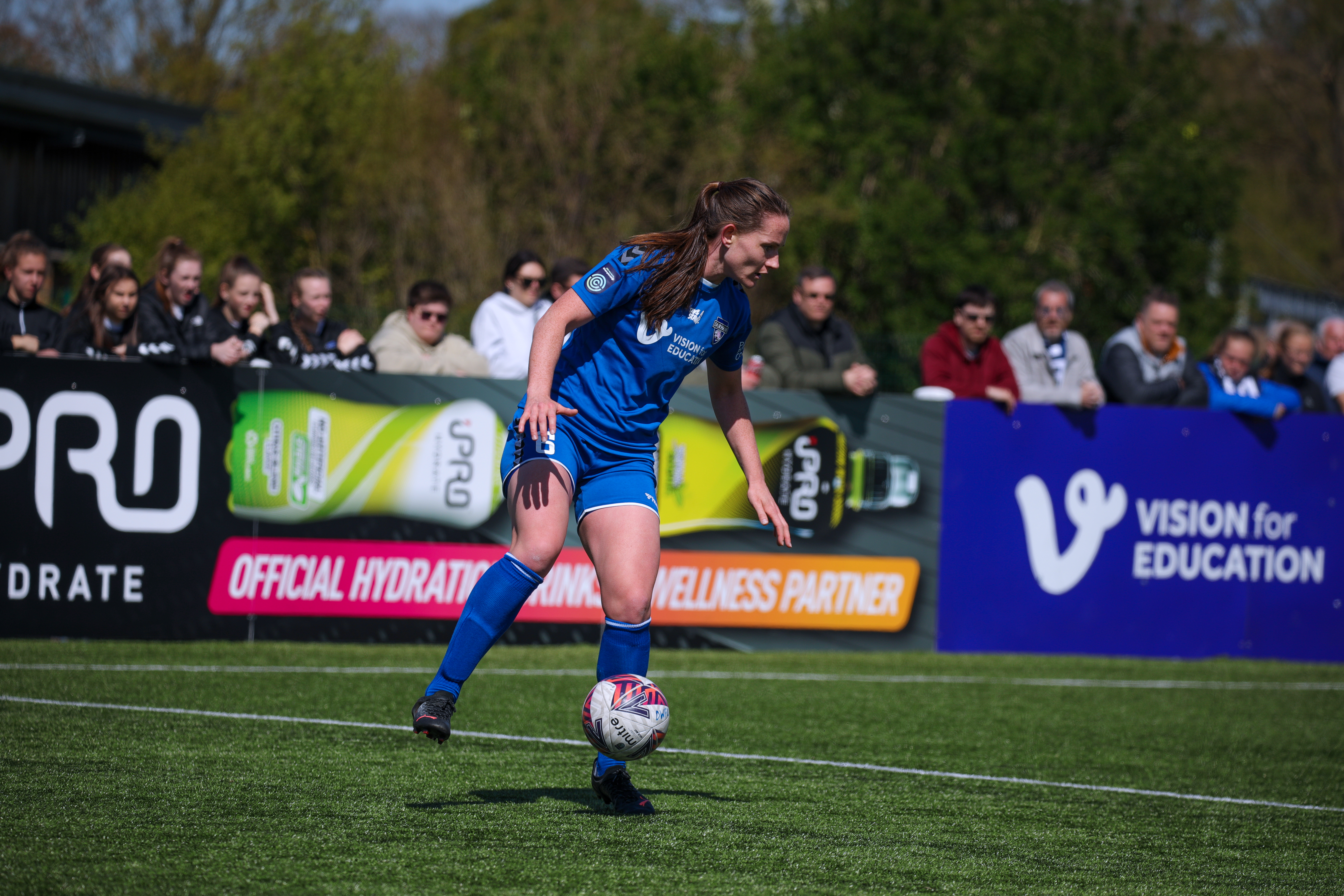 EURO 2022: ‘Fantastic player’ Sarah Robson hailed ahead of Durham return