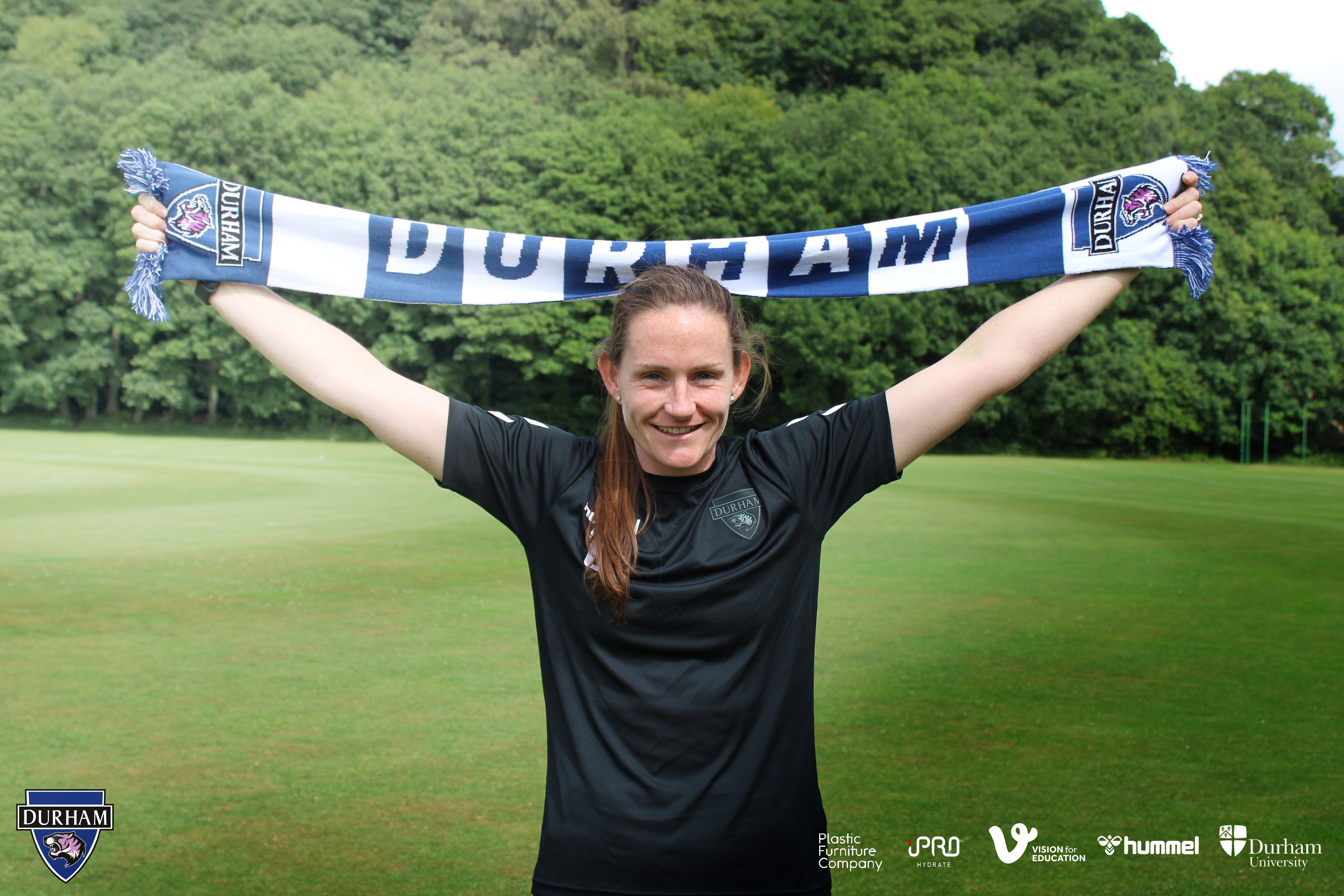 CONTRACT: Sarah Robson Signs New Deal