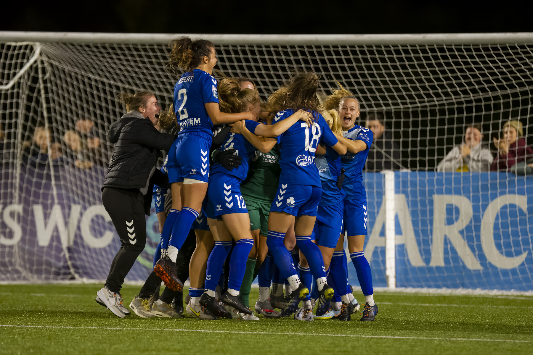 GALLERY: The Best Images From Manchester United Clash