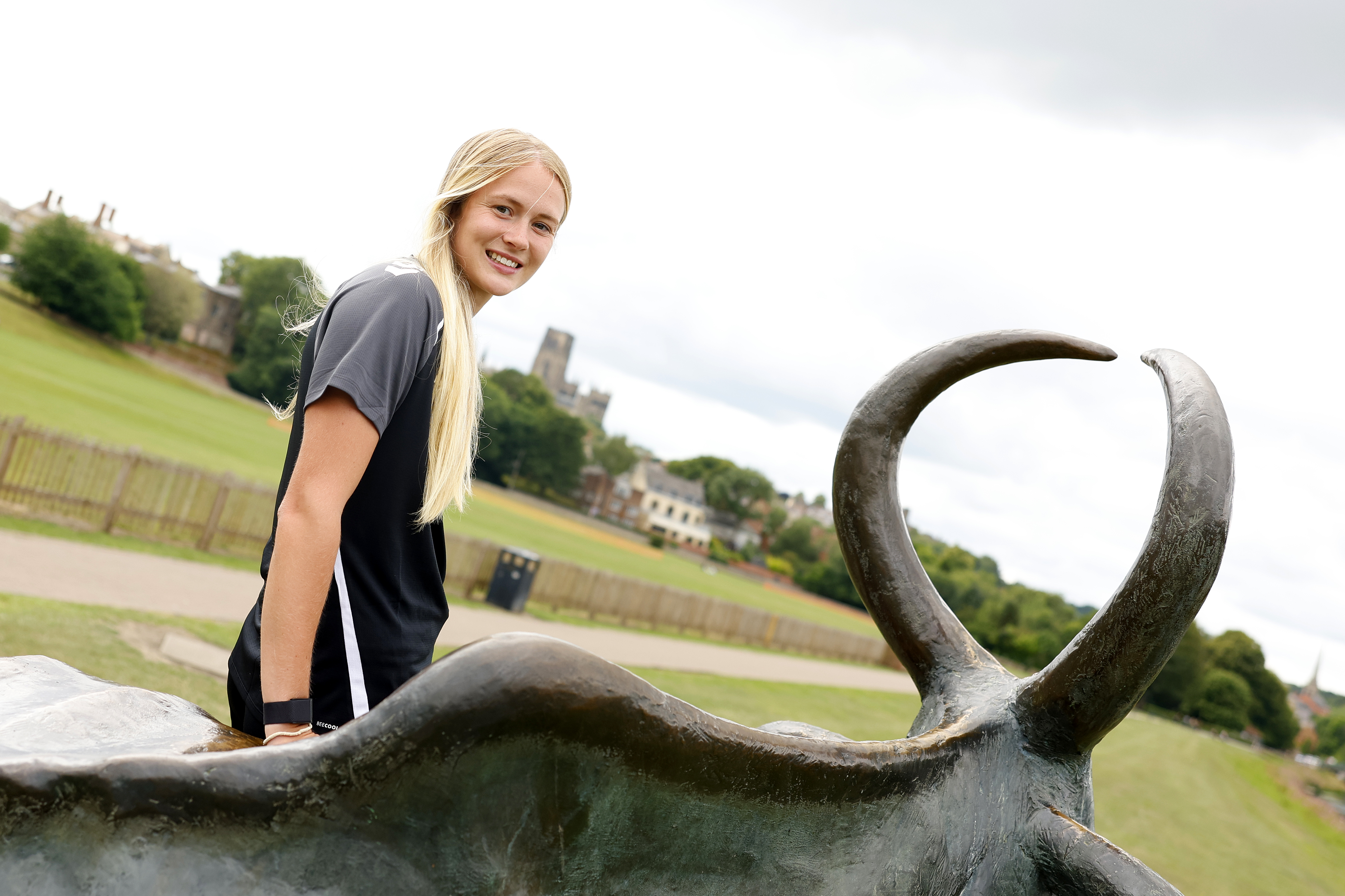 Durham sign England youth international Abbey Jones